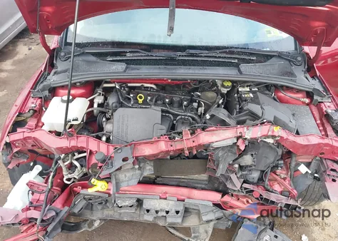 2015 Ford Focus Se z USA, uszkodzony, nr VIN 1FADP3F26FL378036